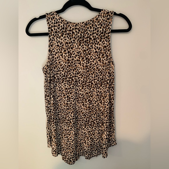 Old Navy Cheetah Print Tank - Picture 4 of 4